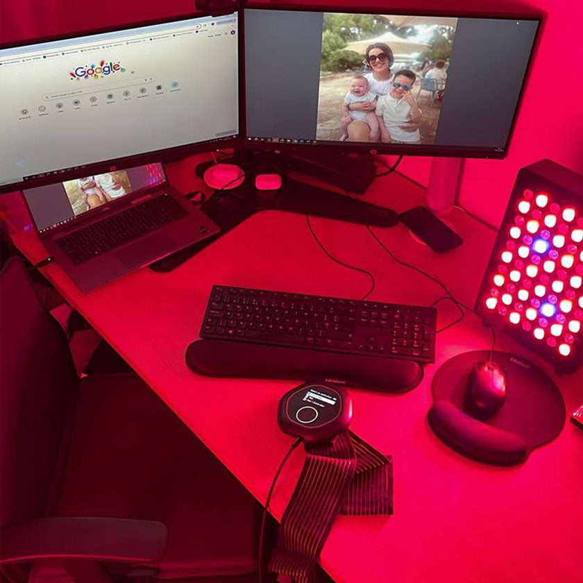 CELLER8 desktop biohacker package on desk